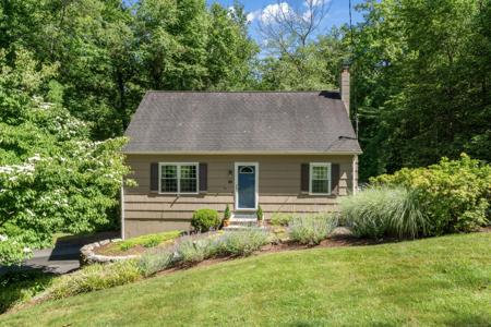 24 Great Quarter Road