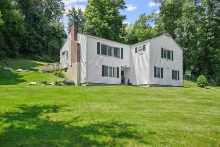 6 Tamarack Drive
