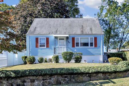 37 Herald Avenue