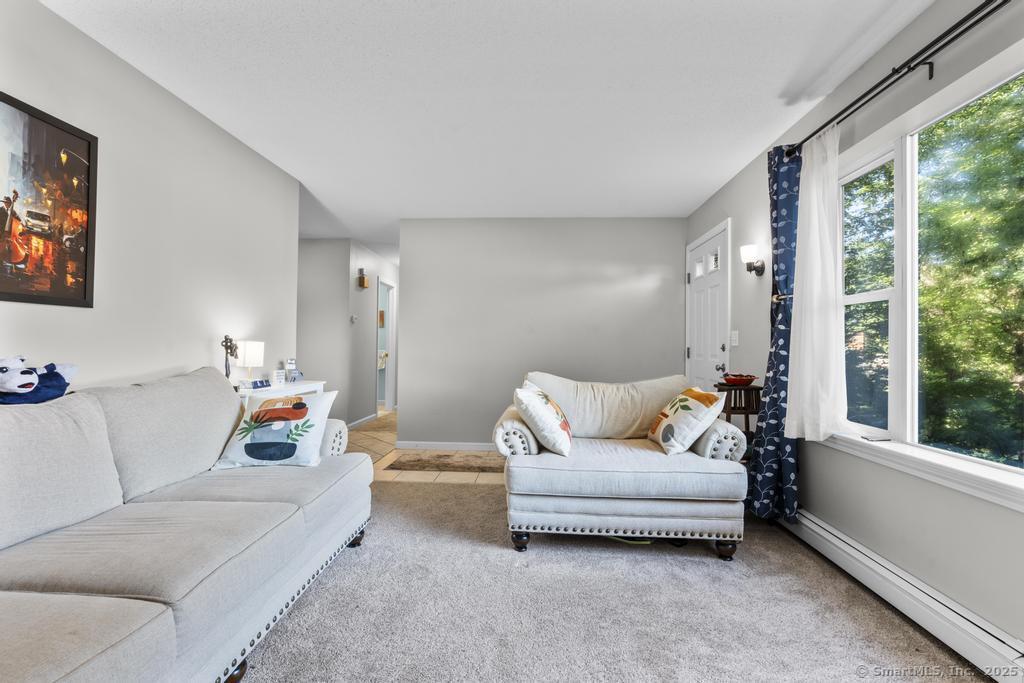 Image 4Living Room