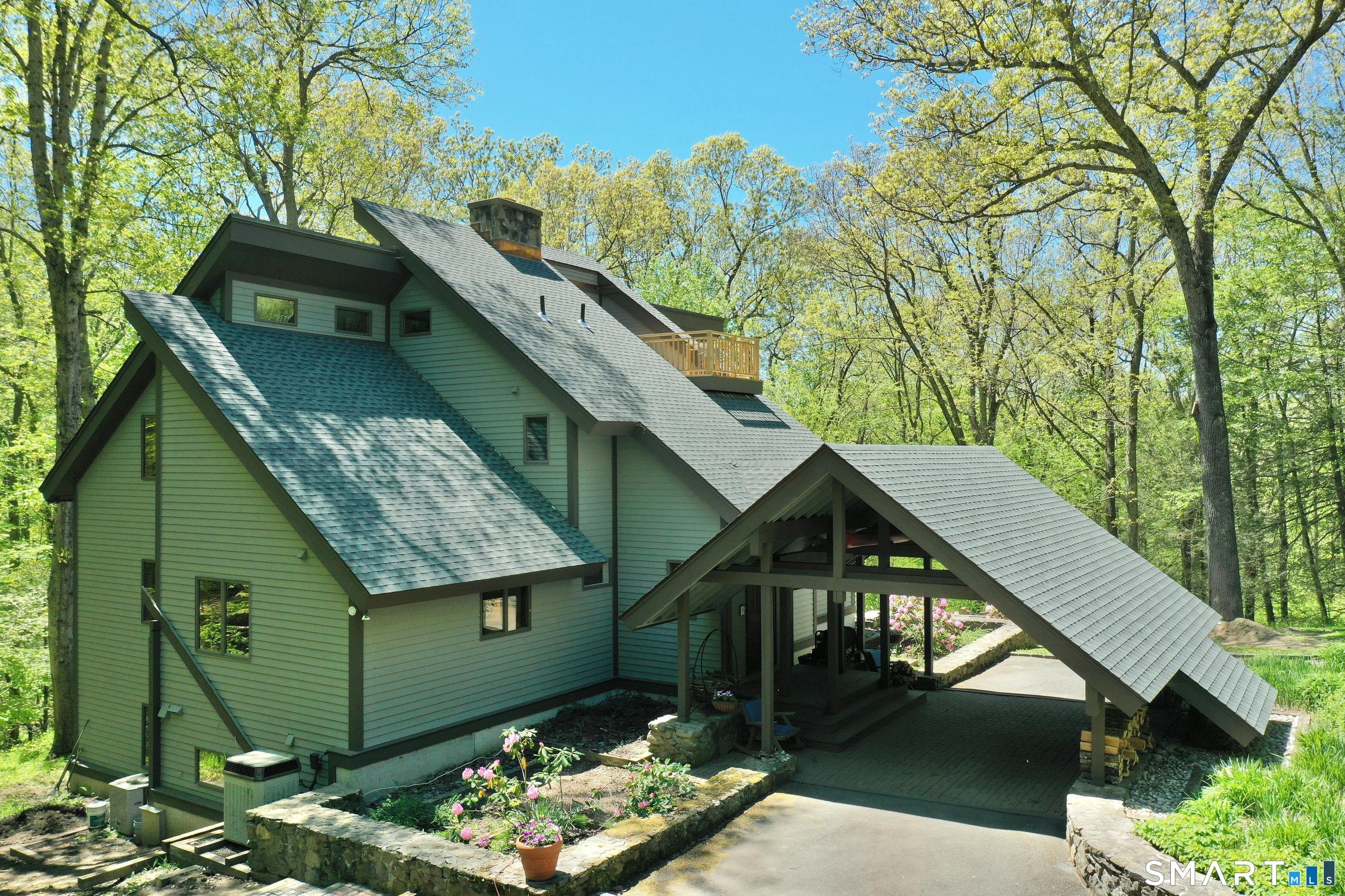 Image 1: Left Front of Home