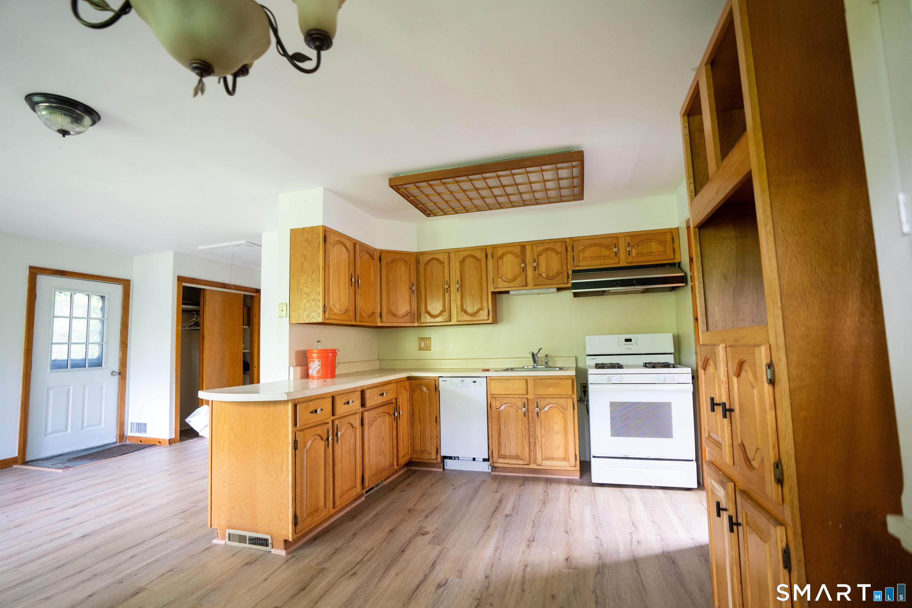 Image 4Kitchen