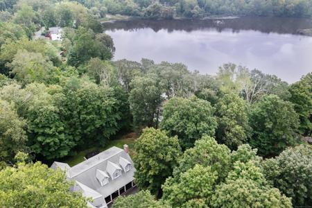 23 Pond Road