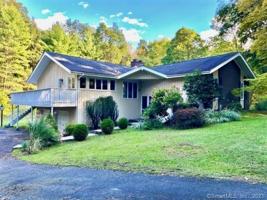 3 Hidden Brook Drive