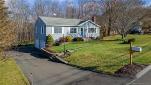 7 Hanover Ridge Road
