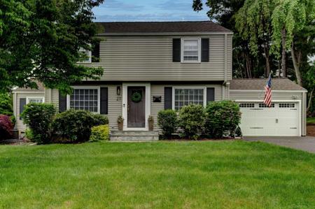 27 Sunrise Hill Drive
