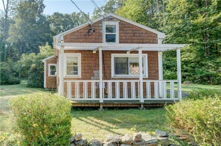 75 Tunxis Trail
