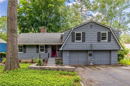 7 Garland Road