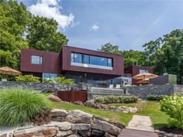124 Lake South Drive