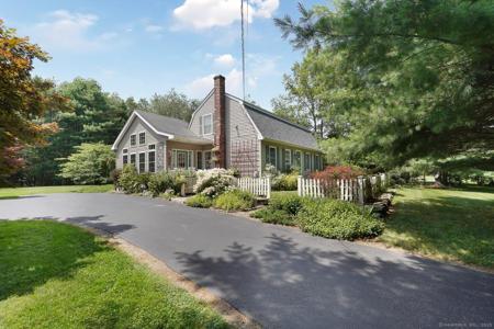 25 Barlow Cemetery Road