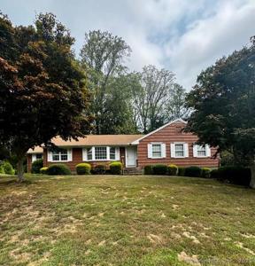 10 Aragon Drive