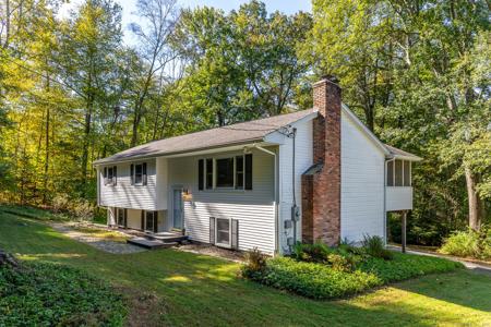 254 Candlewood Lake Road North