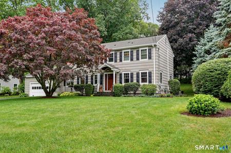 83 Lamplighter Lane