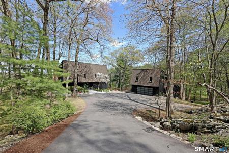 12 Hillcrest Court