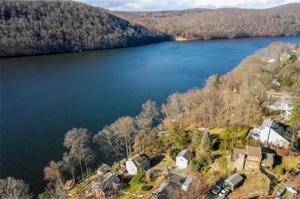 38 Waterview Drive