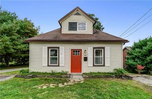 107 East Lake Street