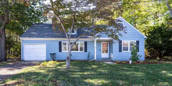 10 Lakeview Park