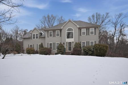 34 Nathan Hale Court