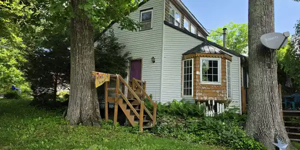59 Lake View Drive