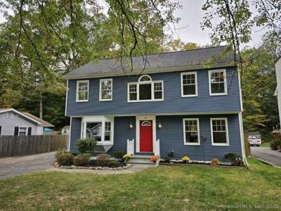 36 Sherry Lane