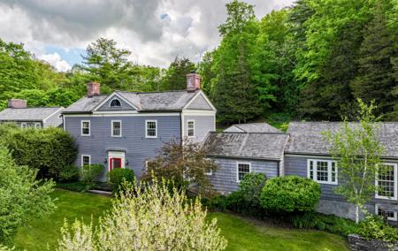 8 Mudgetown Road