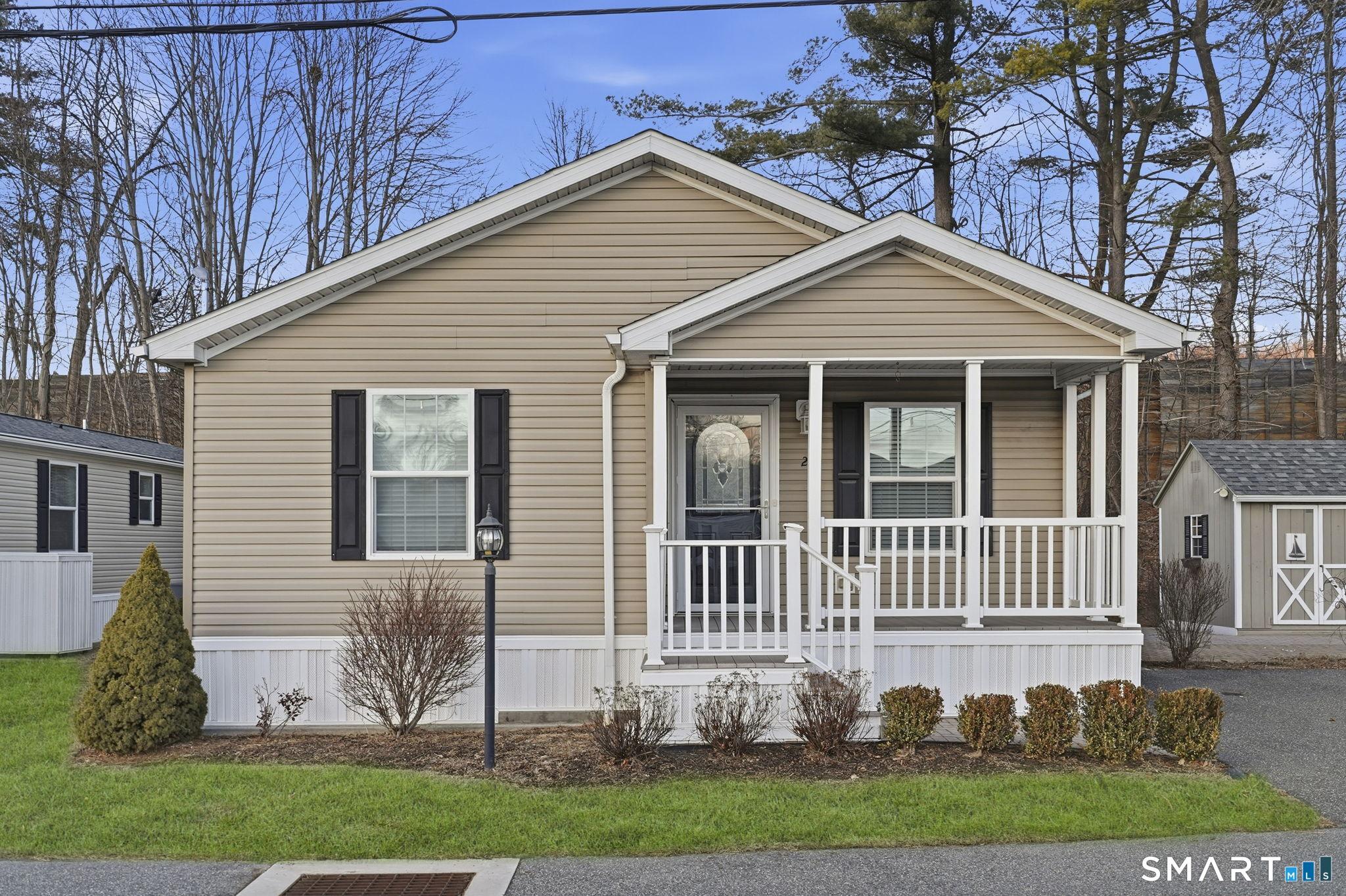 Image 1Front of House