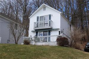 109 West Wakefield Boulevard