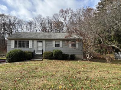 24 Clayton Road