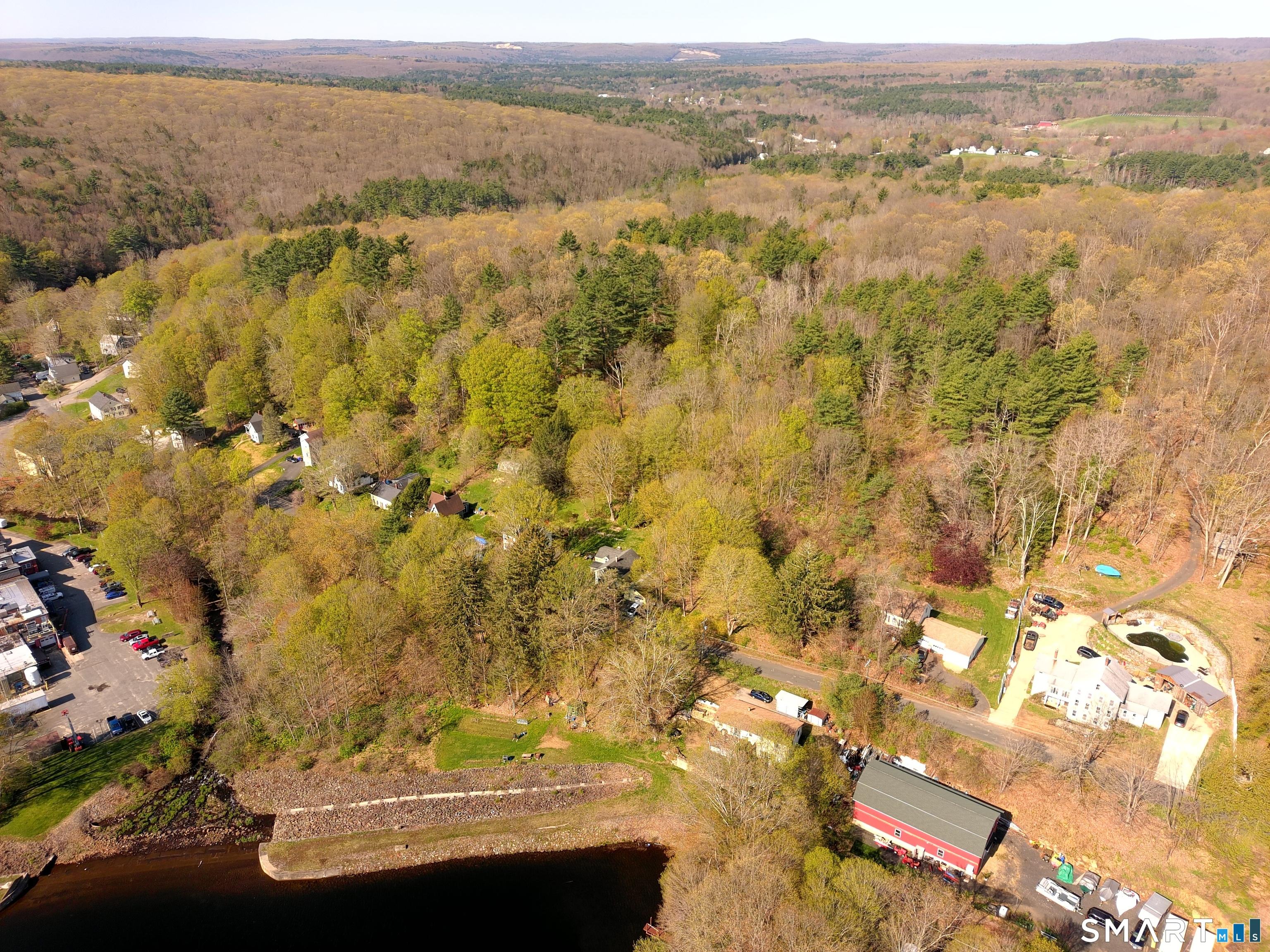 Image 2: Looking Souheast