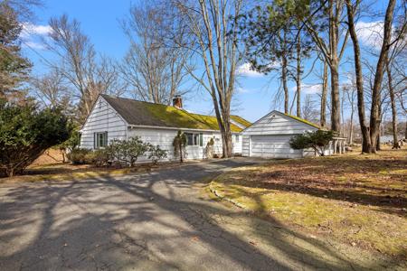 9 Carlyle Road