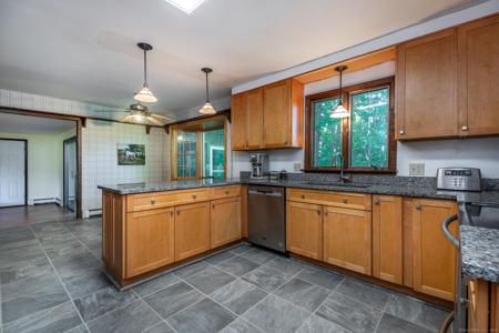 16 Chestnut Hill Drive