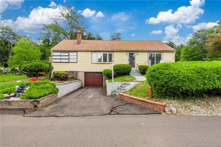 11 Aborn Private Road