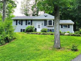 6 Shirley Court