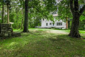 103 Hillcrest Drive