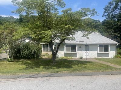 160 White Birch Drive