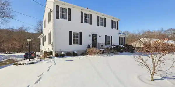 16 Barnum Road