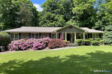 3 Hawthorne Hill Road