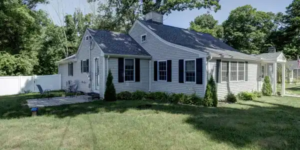 52 Whitney Road