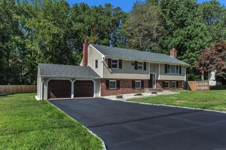 77 Rangely Drive