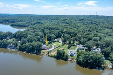 44 Laurel Point Drive