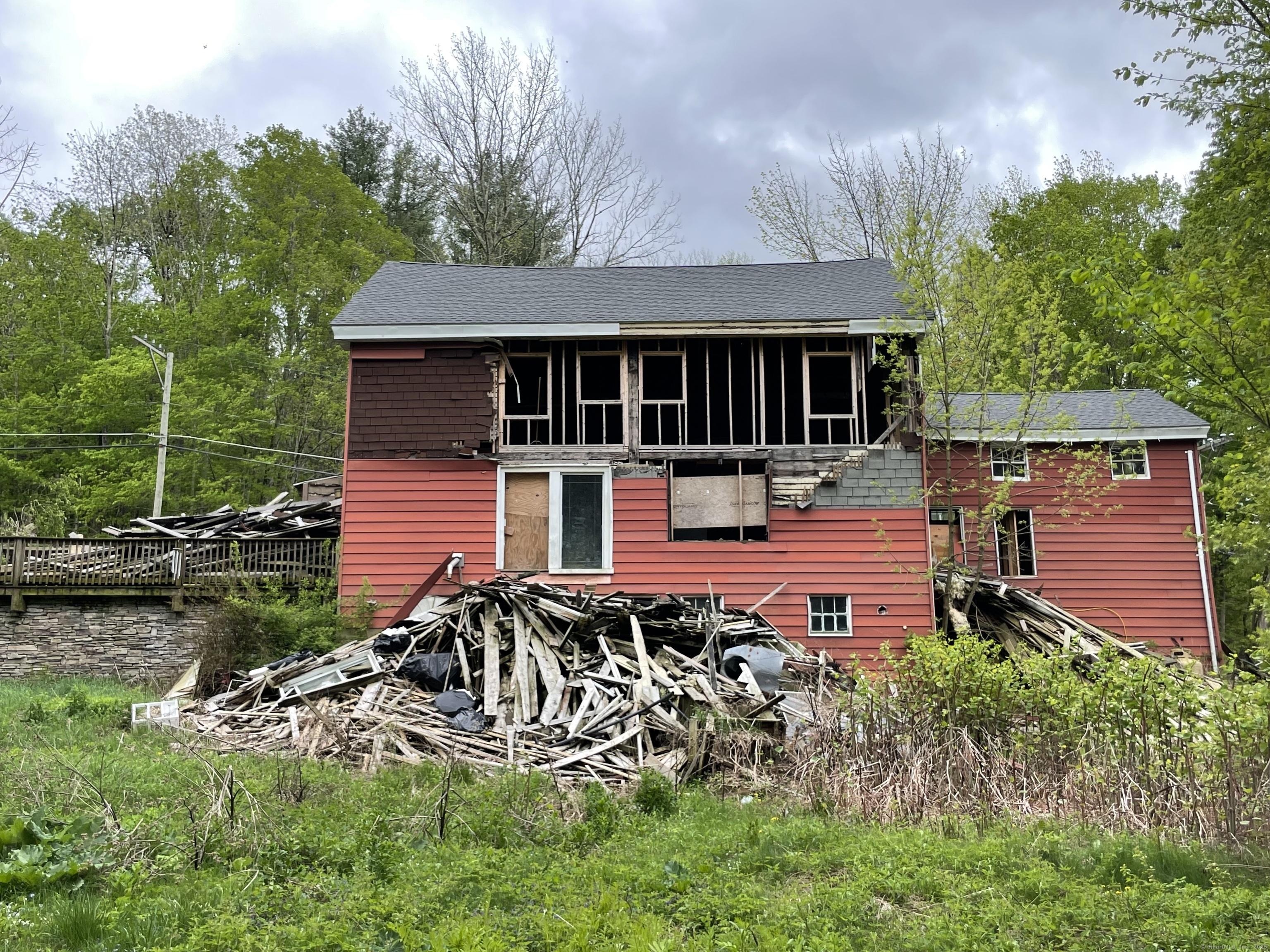 Image 3Back of House