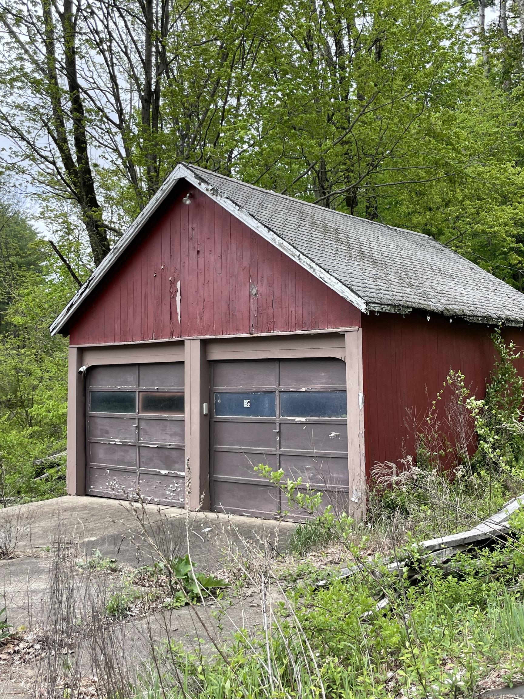 Image 4Garage