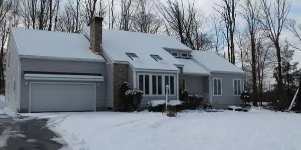 7 Lakewoods Lane