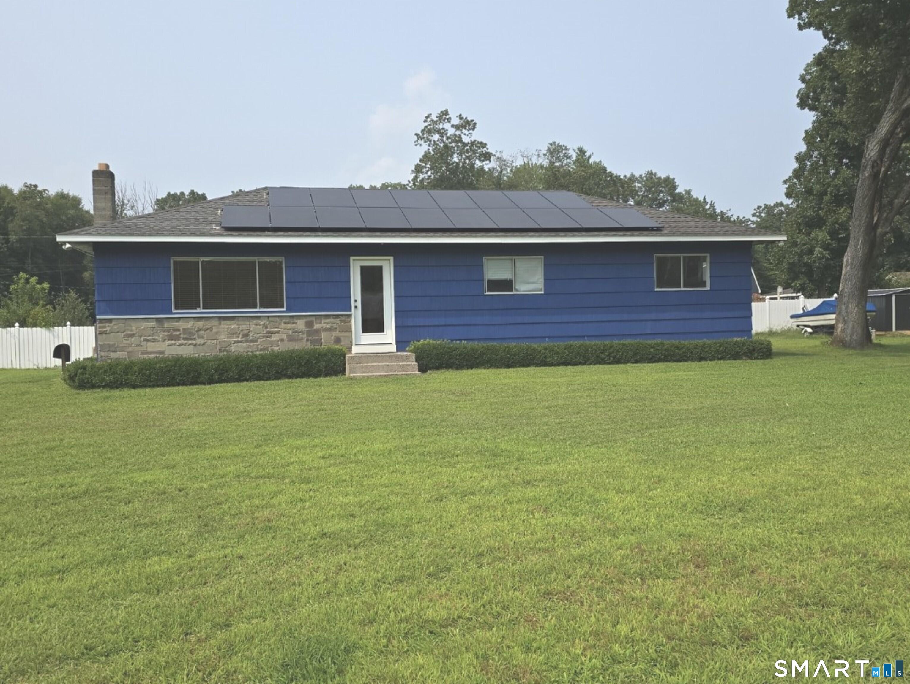 Image 1: Front Summer Photo