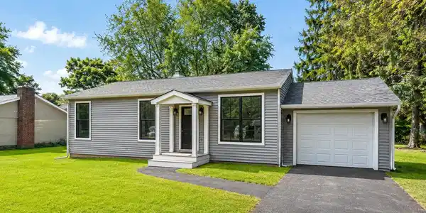 5 Barnum Road