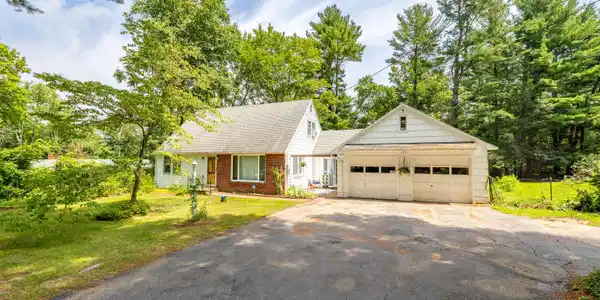 110 Highview Drive