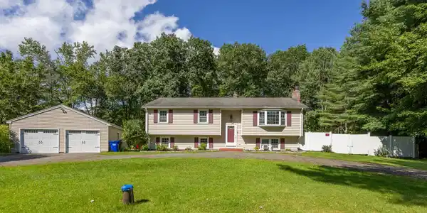 90 Spring Hill Road