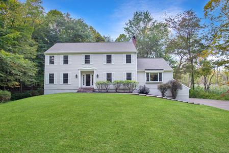 6 Whitlock Lane