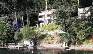 20 Lake South Drive