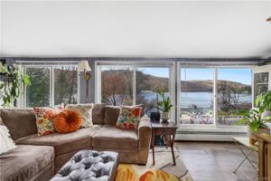 40 Lake North Drive